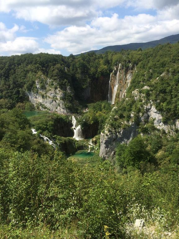 Apartman Rukavina Licko Petrovo Selo Luaran gambar